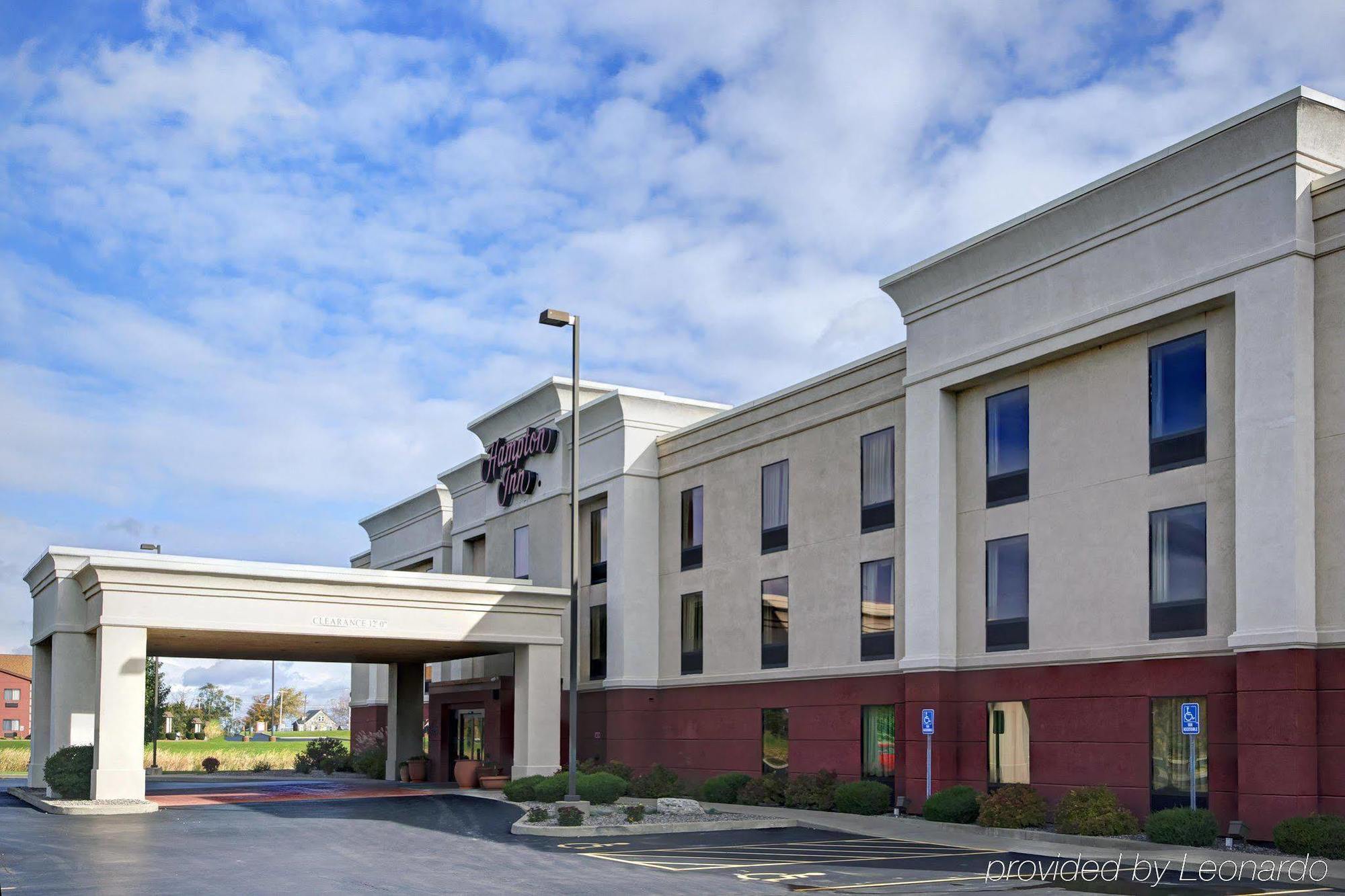 Hampton Inn Batavia Exterior photo